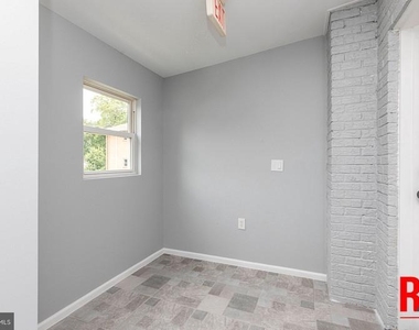 4100 Queensbury Road - Photo Thumbnail 16