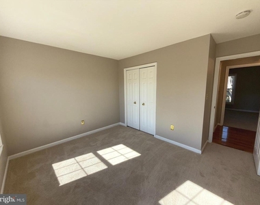 12806 Marlow Place - Photo Thumbnail 22