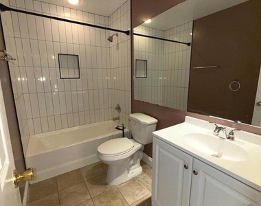 12806 Marlow Place - Photo Thumbnail 23