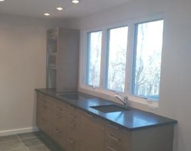 120 Fleetwood Terrace - Photo Thumbnail 3