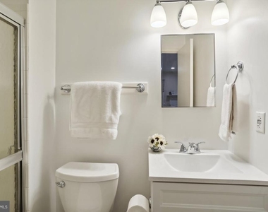 7561 Heatherton Lane - Photo Thumbnail 27