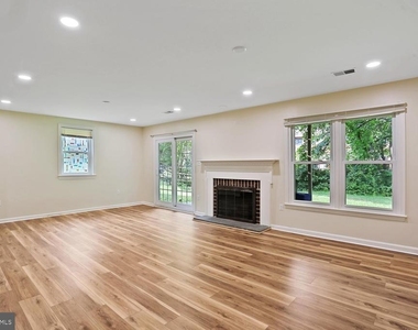 7561 Heatherton Lane - Photo Thumbnail 25