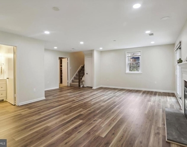 7561 Heatherton Lane - Photo Thumbnail 24