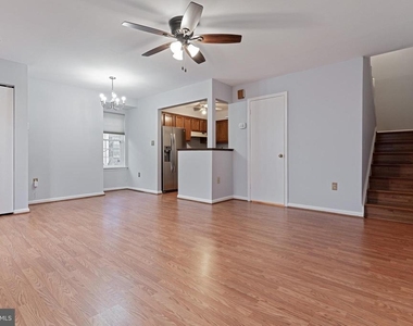48 Avonshire Court - Photo Thumbnail 9