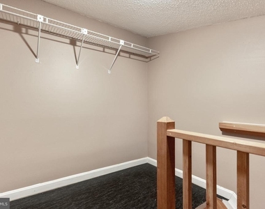 48 Avonshire Court - Photo Thumbnail 18