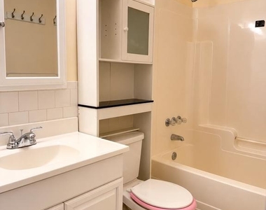 17914 Chatterly Terrace - Photo Thumbnail 12