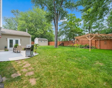 19829 Spurrier Avenue - Photo Thumbnail 39