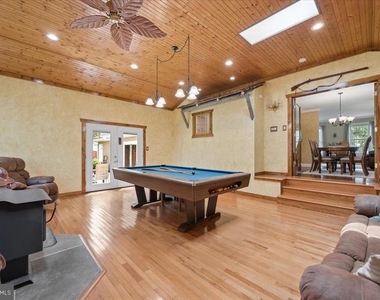 19829 Spurrier Avenue - Photo Thumbnail 14