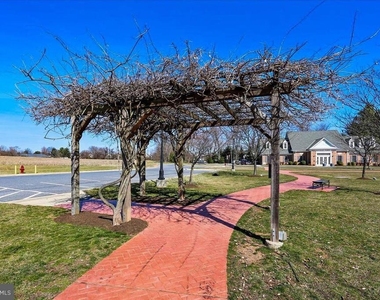 19829 Spurrier Avenue - Photo Thumbnail 57