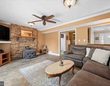19829 Spurrier Avenue - Photo Thumbnail 30