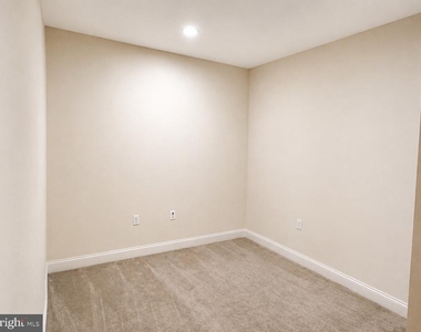 38 Maryland Avenue - Photo Thumbnail 18