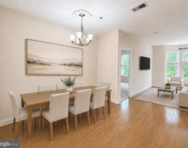 38 Maryland Avenue - Photo Thumbnail 2