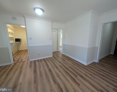 4824 Chevy Chase Drive - Photo Thumbnail 4