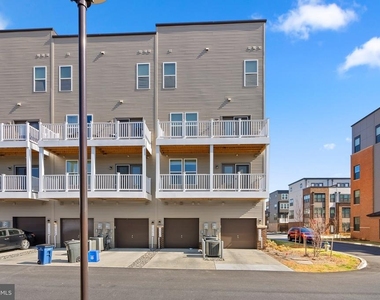 16302 Connors Way - Photo Thumbnail 35