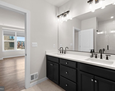 16302 Connors Way - Photo Thumbnail 29