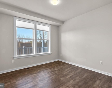 16302 Connors Way - Photo Thumbnail 18