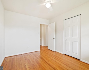 11840 Enid Drive - Photo Thumbnail 15