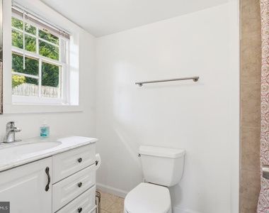 11840 Enid Drive - Photo Thumbnail 24