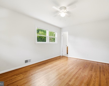 11840 Enid Drive - Photo Thumbnail 11