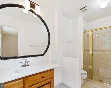 11840 Enid Drive - Photo Thumbnail 13