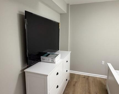 13405 Oriental Street - Photo Thumbnail 3
