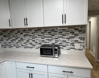 13405 Oriental Street - Photo Thumbnail 10