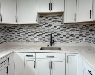 13405 Oriental Street - Photo Thumbnail 11