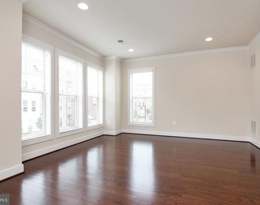 316 Hendrix Avenue - Photo Thumbnail 7