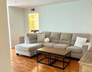 14905 Mckisson Court - Photo Thumbnail 5