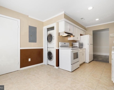 20218 Halethorpe Lane - Photo Thumbnail 5