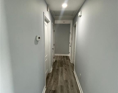 231 Brightwood Drive - Photo Thumbnail 12