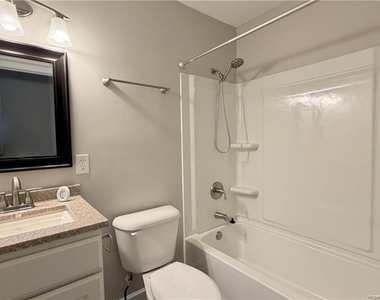 3257 Vardaman Avenue - Photo Thumbnail 11