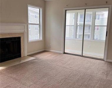 6716-7 Willowbrook Drive - Photo Thumbnail 4