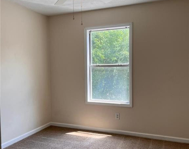 6716-7 Willowbrook Drive - Photo Thumbnail 20