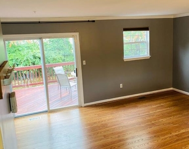 8825 Goose Landing Circle - Photo Thumbnail 7