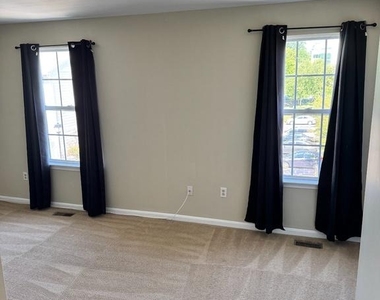 8825 Goose Landing Circle - Photo Thumbnail 17