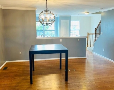 8825 Goose Landing Circle - Photo Thumbnail 4