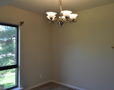 6091 Majors Lane - Photo Thumbnail 11