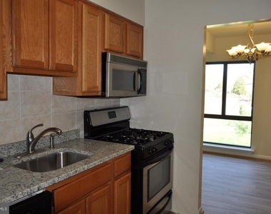 6091 Majors Lane - Photo Thumbnail 12