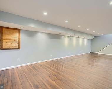 8301 Whitebark Court - Photo Thumbnail 25