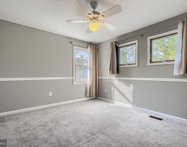 8301 Whitebark Court - Photo Thumbnail 34