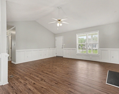 200 Waterford Drive - Photo Thumbnail 7