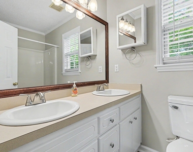 200 Waterford Drive - Photo Thumbnail 16