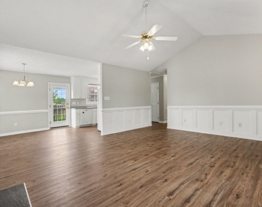 200 Waterford Drive - Photo Thumbnail 8