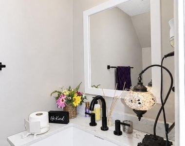 5135 Shawe Place - Photo Thumbnail 11