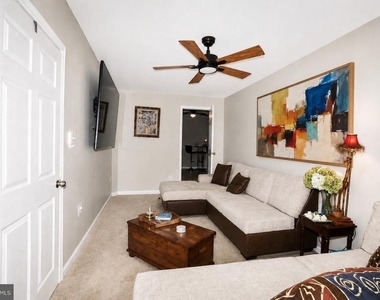 5135 Shawe Place - Photo Thumbnail 9