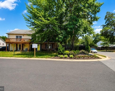 5135 Shawe Place - Photo Thumbnail 17