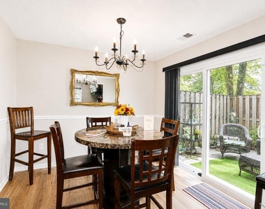 5135 Shawe Place - Photo Thumbnail 4