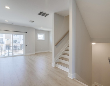 2127 Big Falls Drive - Photo Thumbnail 9