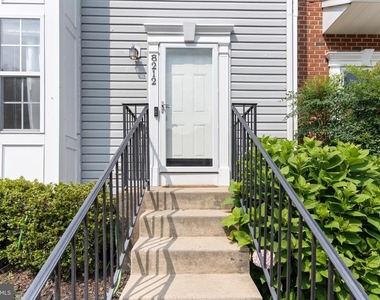 8212 Silverton Court - Photo Thumbnail 3